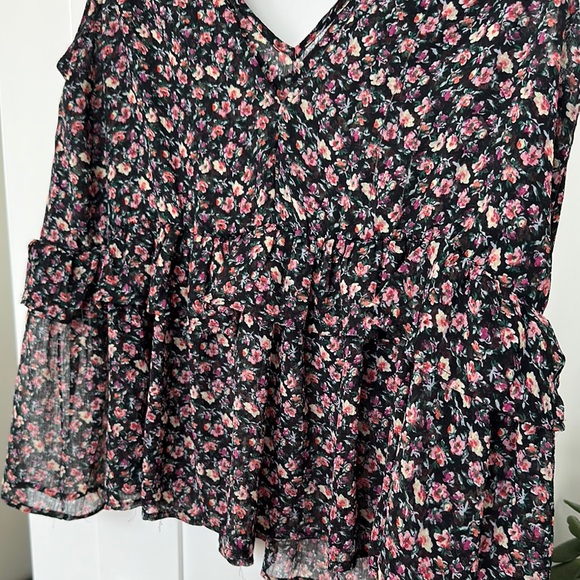 American Eagle Outfitters Floral Ruffled Tank Top - Picture 6 of 11